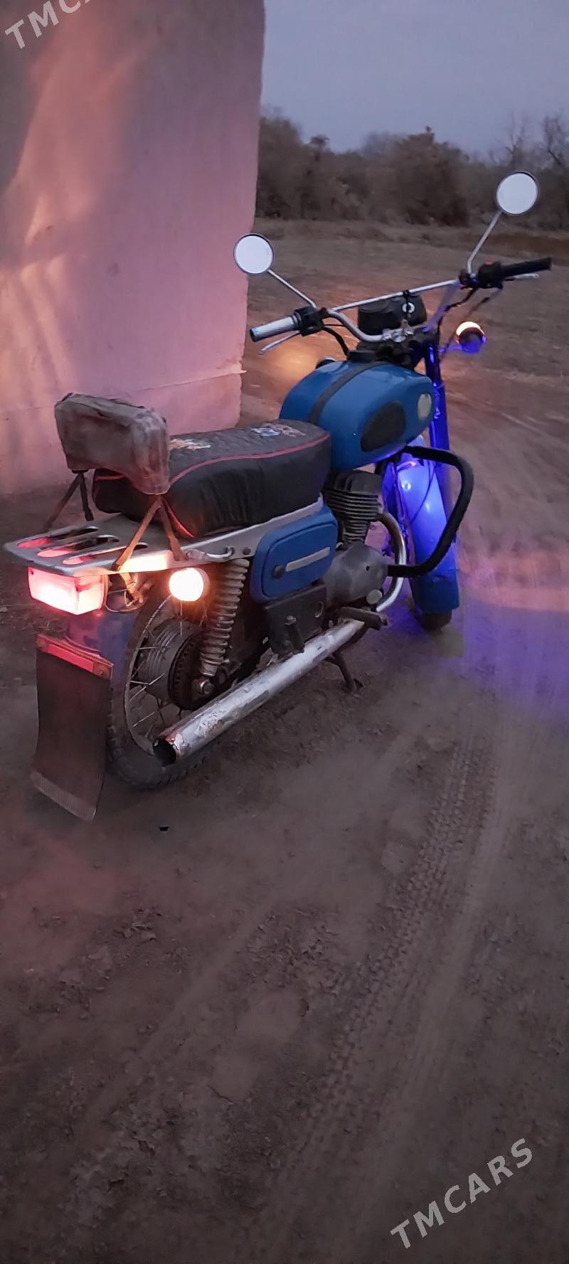 Fekon FK150-8G 2002 - 6 000 TMT - Кёнеургенч - img 1