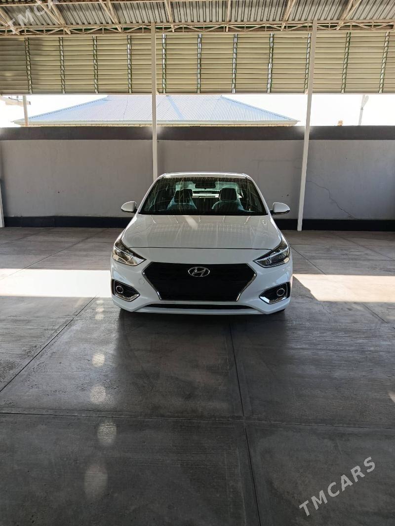 Hyundai Accent 2021 - 220 000 TMT - Мары - img 1