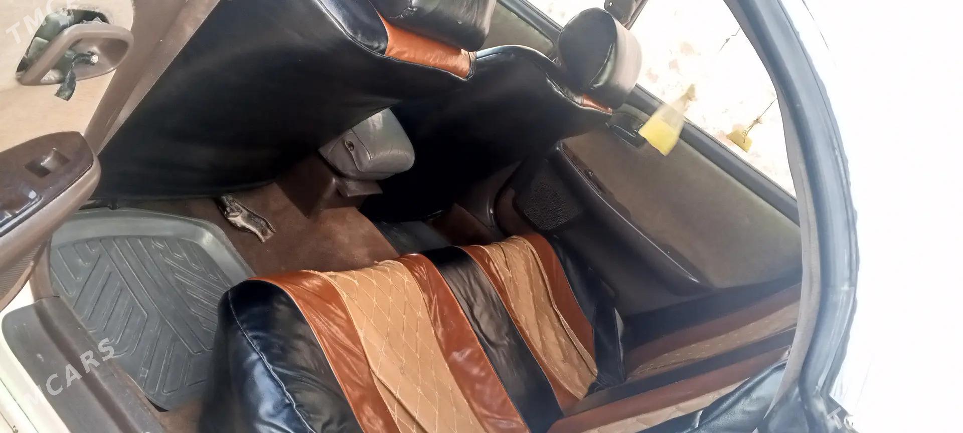 Toyota Mark II 1993 - 36 000 TMT - Мары - img 3