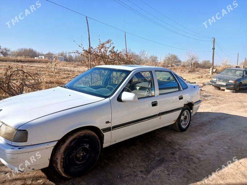 Opel Vectra 1991 - 15 000 TMT - Boldumsaz - img 1