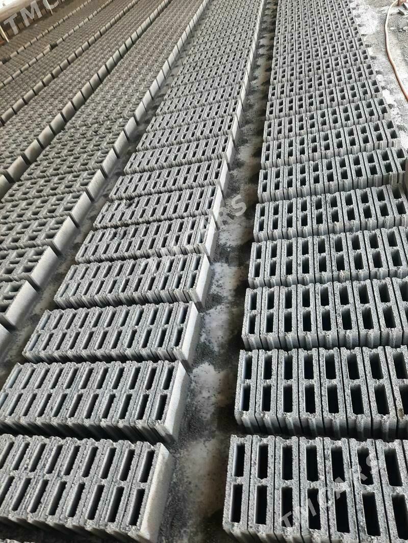 KERPIÇ MYTY SEMENT КИРПИЧ GUM - Ашхабад - img 1