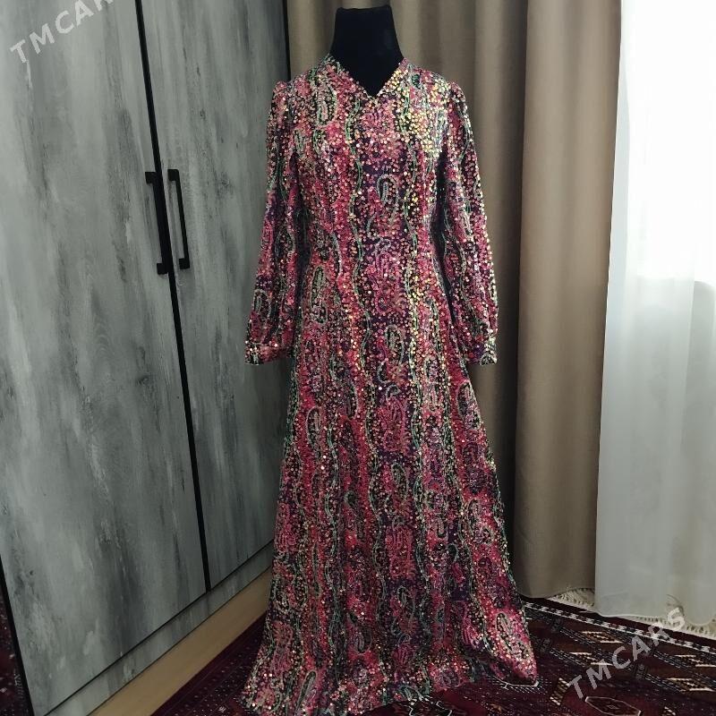 Wiçerni toy kőynekler - Улица Ататурка - img 3