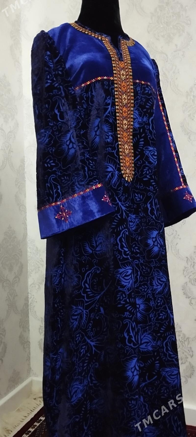 Wiçerni toy kőynekler - Улица Ататурка - img 2