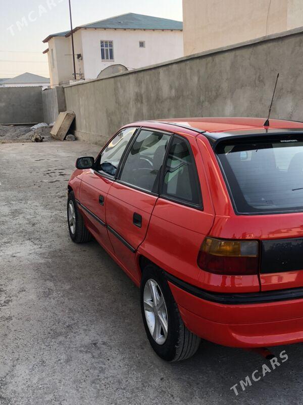 Opel Astra 1995 - 52 000 TMT - Дашогуз - img 5