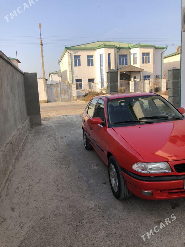 Opel Astra 1995 - 52 000 TMT - Дашогуз - img 3
