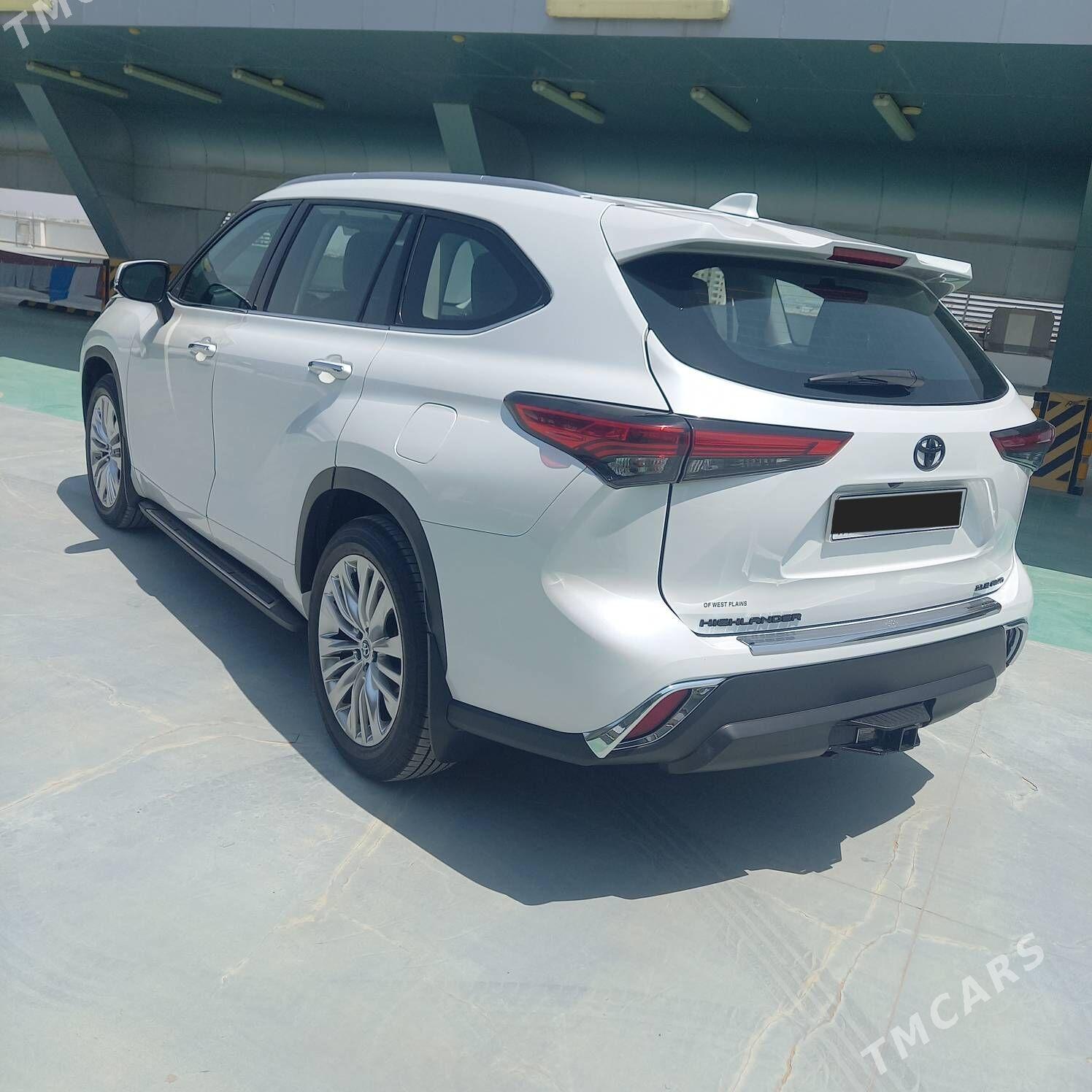 Toyota Highlander 2022 - 703 000 TMT - Aşgabat - img 4