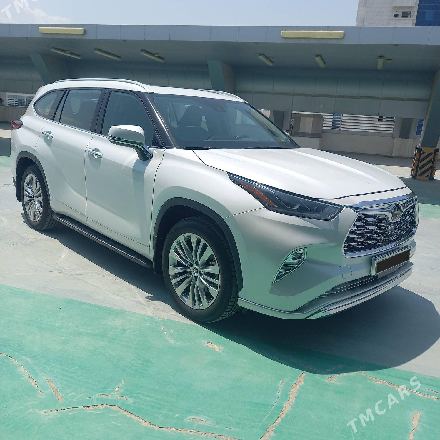 Toyota Highlander 2022 - 703 000 TMT - Aşgabat - img 1