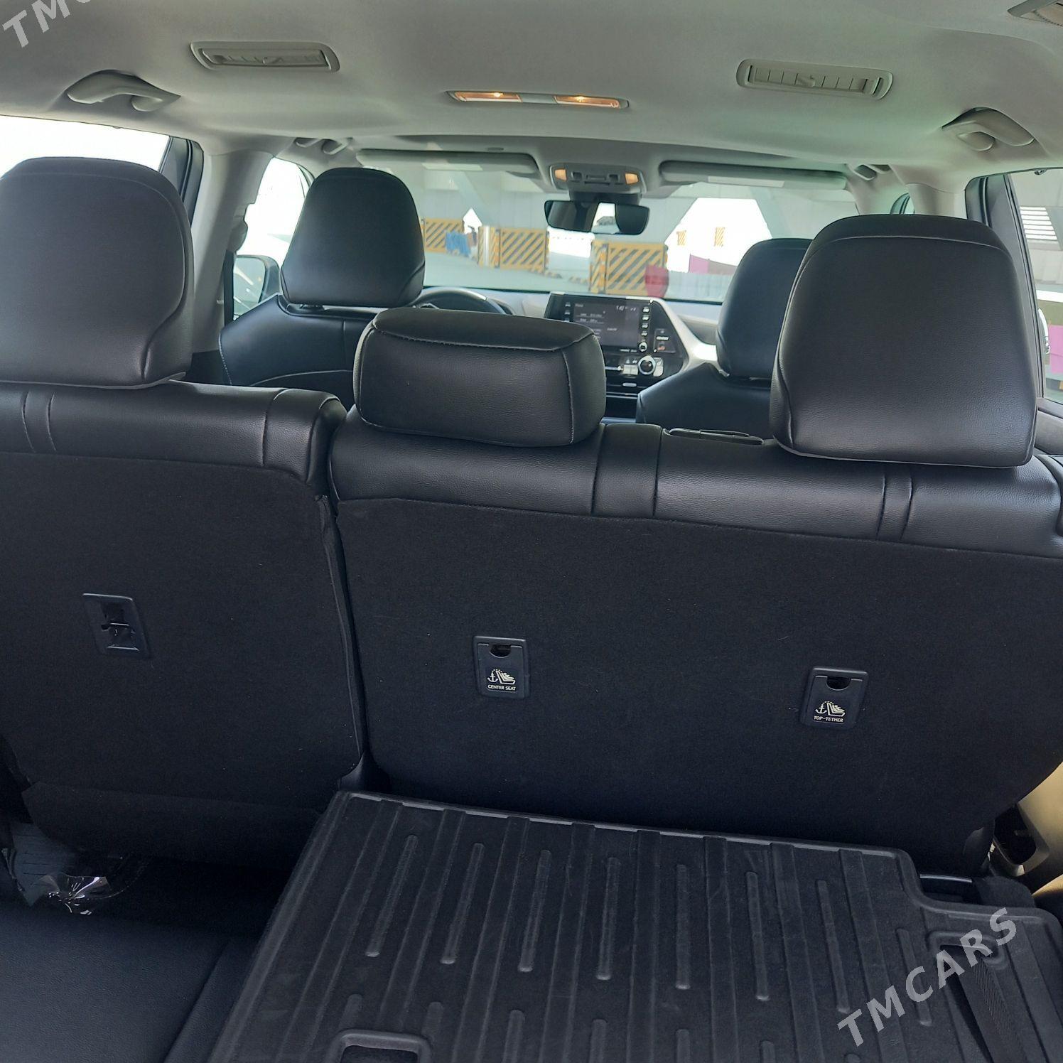 Toyota Highlander 2022 - 703 000 TMT - Aşgabat - img 7