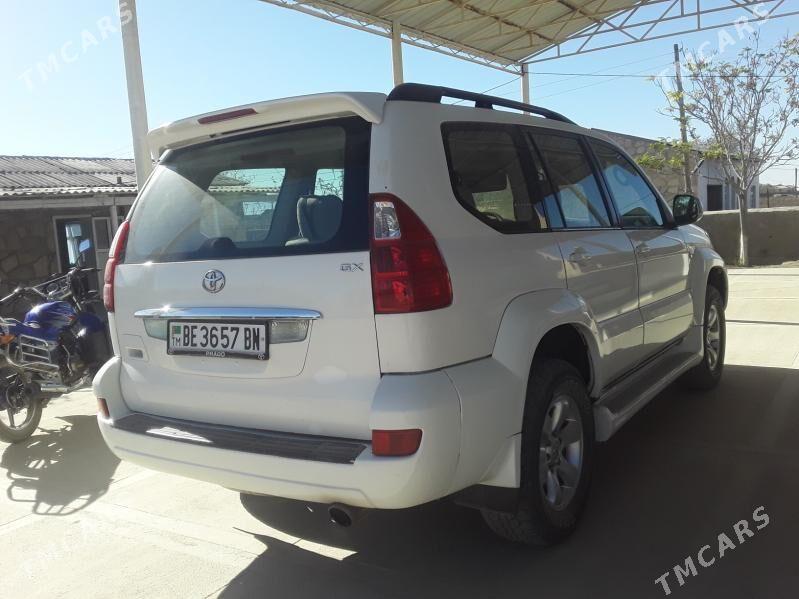Toyota Land Cruiser Prado 2005 - 300 000 TMT - Gyzylarbat - img 5