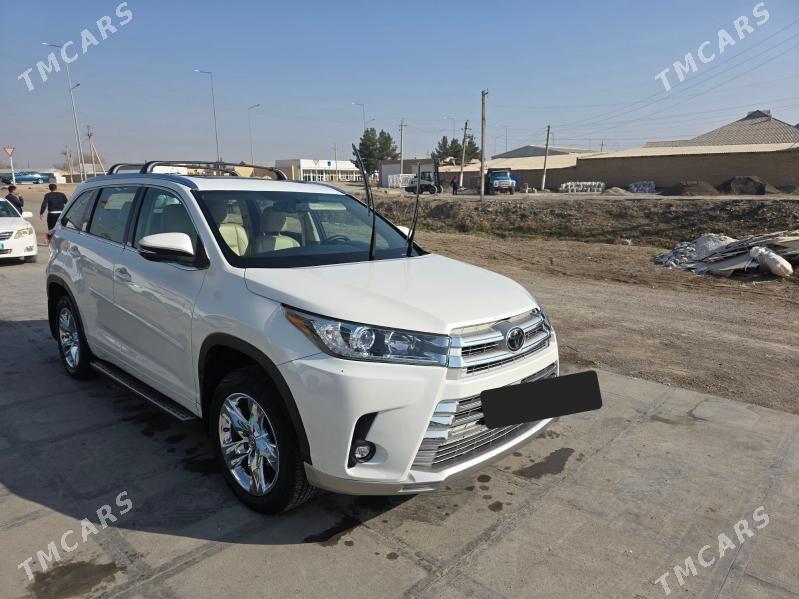 Toyota Highlander 2016 - 330 000 TMT - Мары - img 8