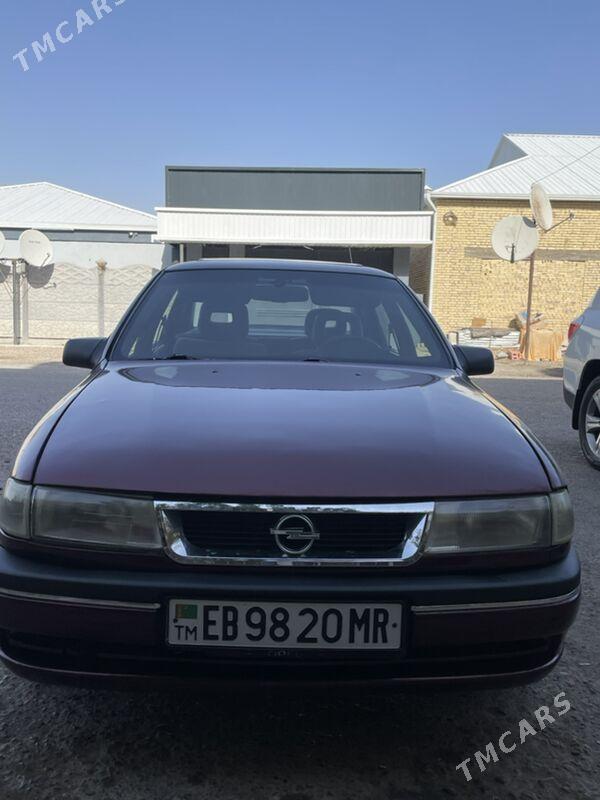 Opel Vectra 1989 - 40 000 TMT - Mary - img 3