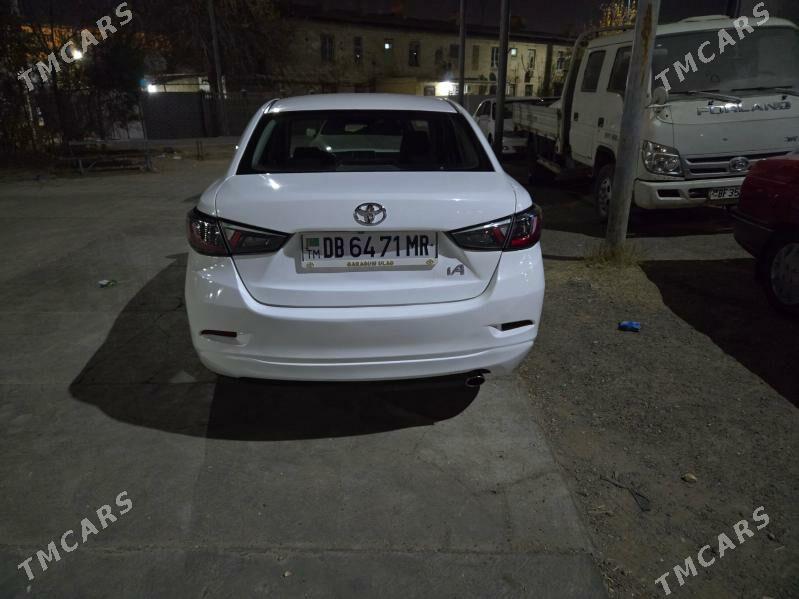 Toyota Yaris iA 2018 - 140 000 TMT - Мары - img 2