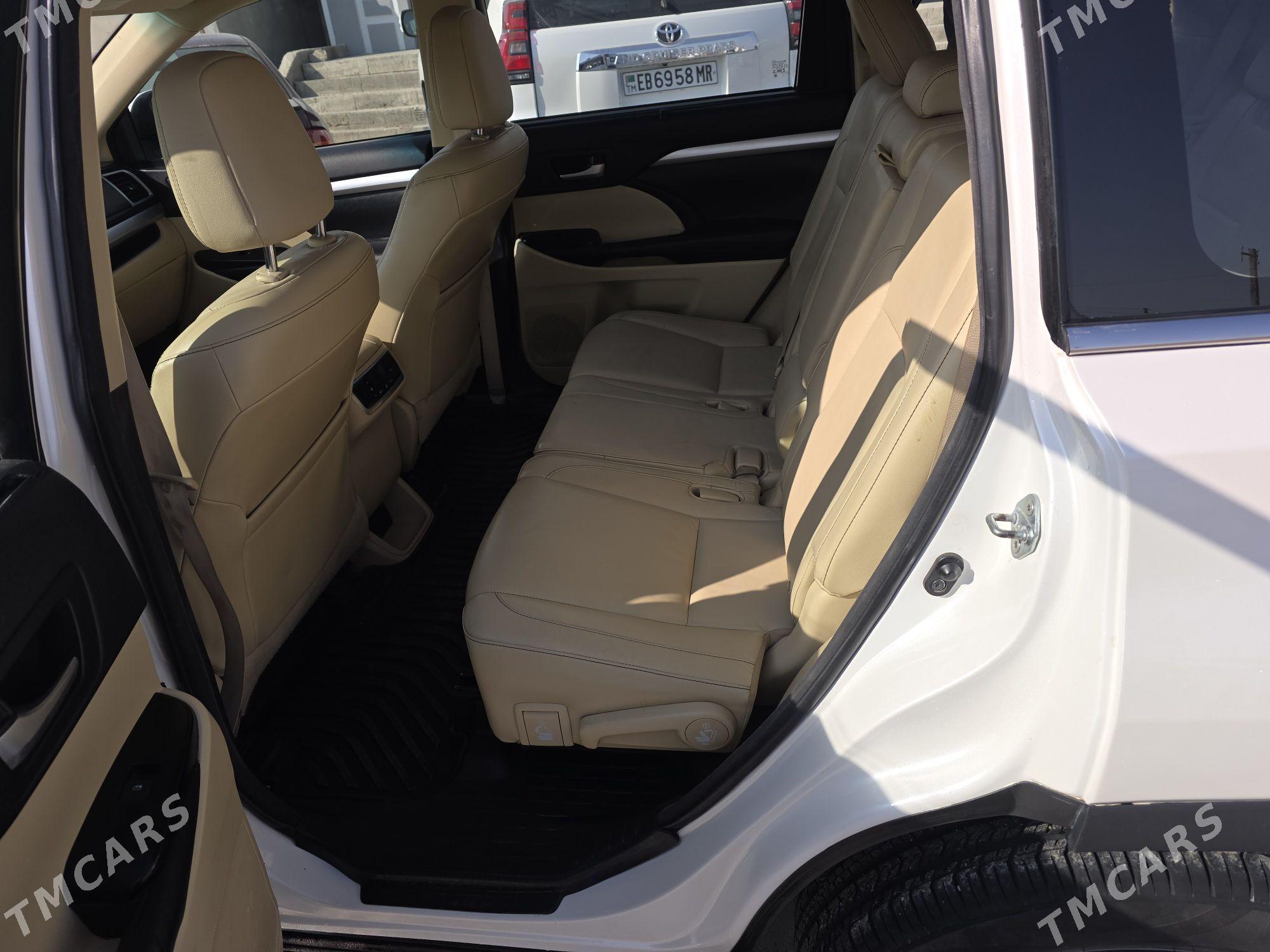 Toyota Highlander 2016 - 330 000 TMT - Мары - img 6