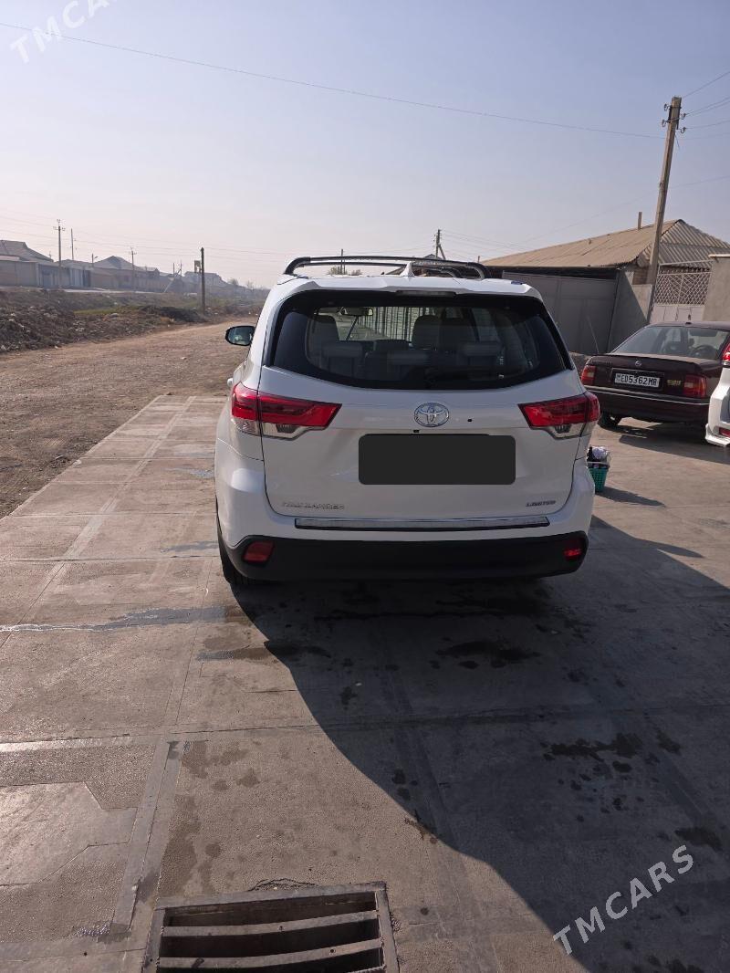 Toyota Highlander 2016 - 330 000 TMT - Мары - img 7