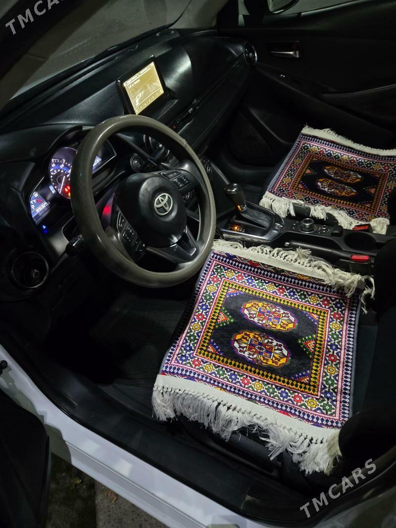 Toyota Yaris iA 2018 - 140 000 TMT - Мары - img 8