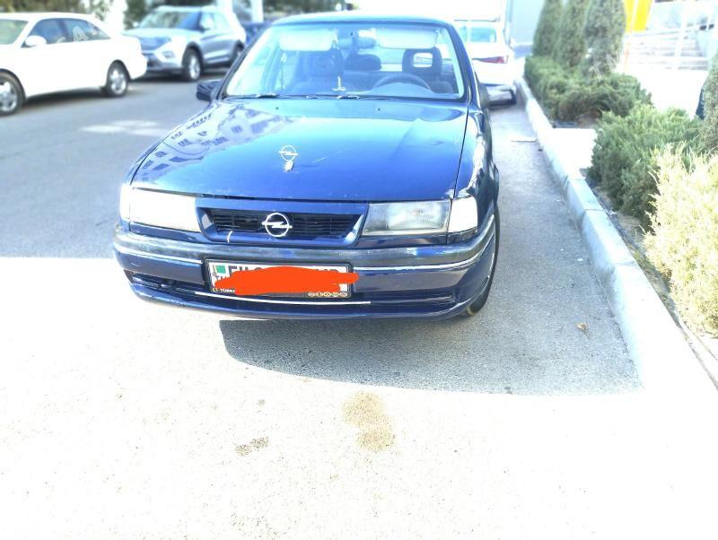 Opel Vectra 1990 - 36 000 TMT - Mary - img 1