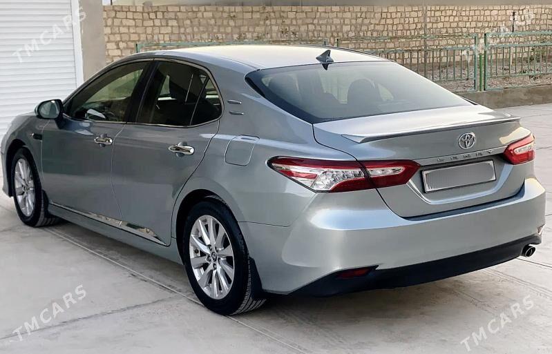 Toyota Camry 2018 - 259 999 TMT - Балканабат - img 2