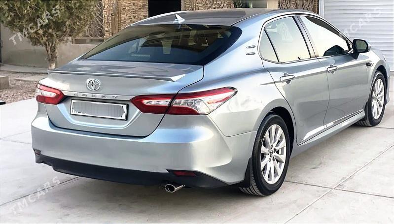 Toyota Camry 2018 - 259 999 TMT - Балканабат - img 1