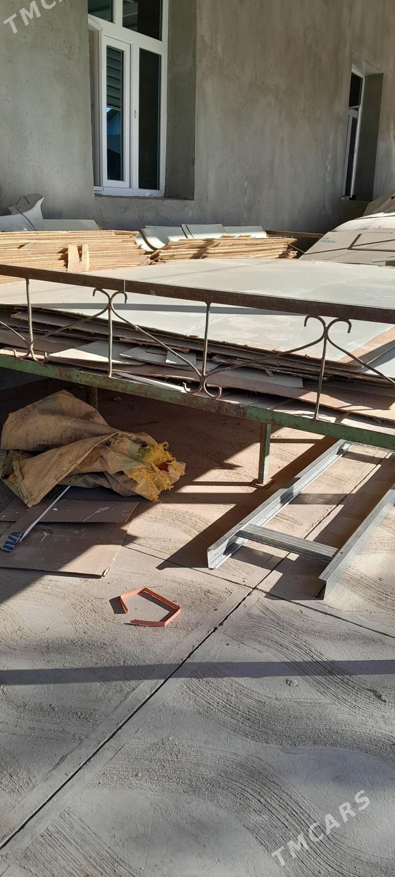 Gapylar - Гурбансолтан Едже - img 9