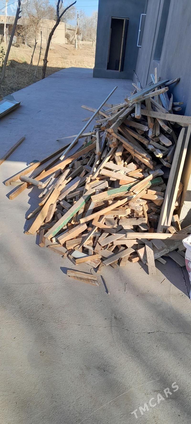 Gapylar - Гурбансолтан Едже - img 5