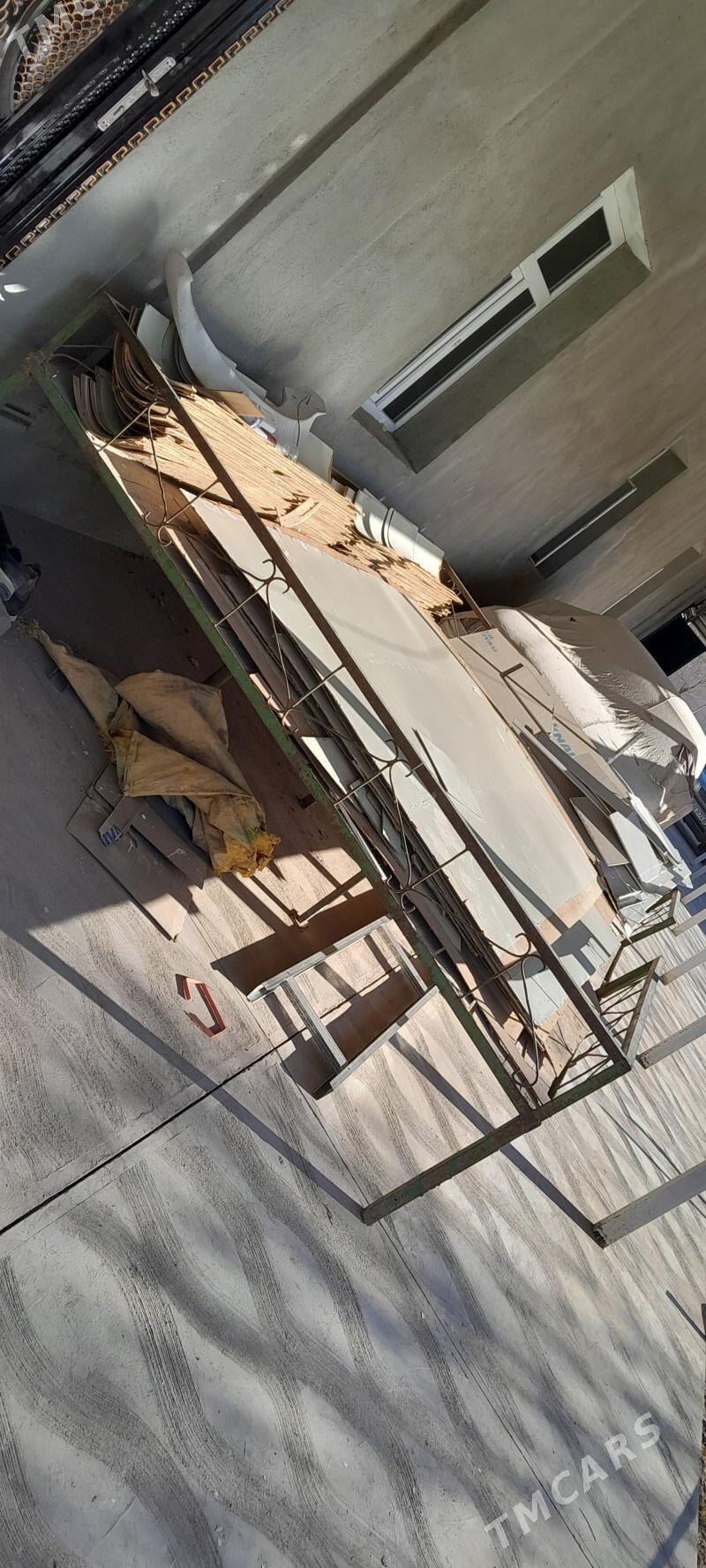 Gapylar - Гурбансолтан Едже - img 10