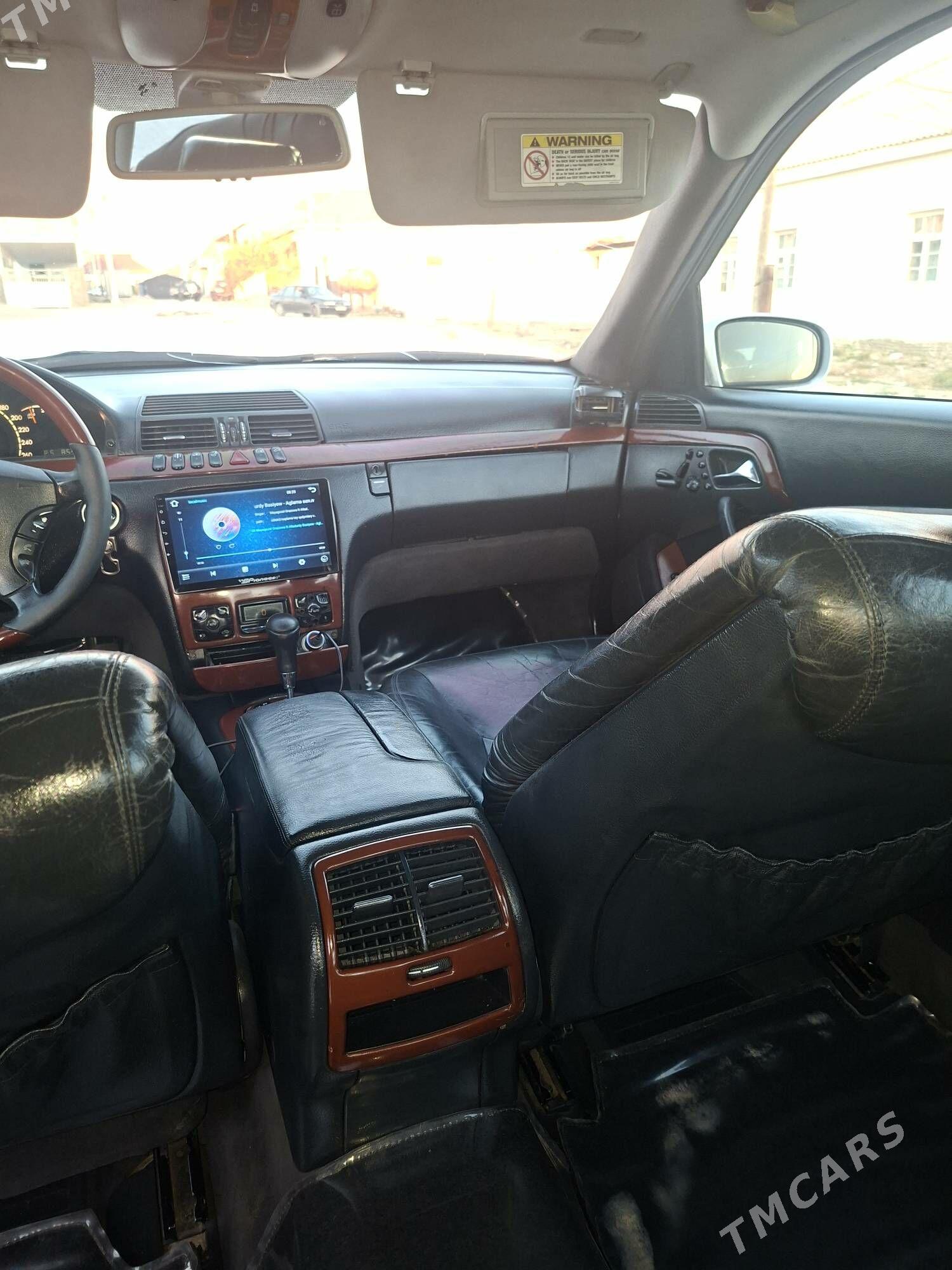 Mercedes-Benz C-Class 1999 - 110 000 TMT - Балканабат - img 6