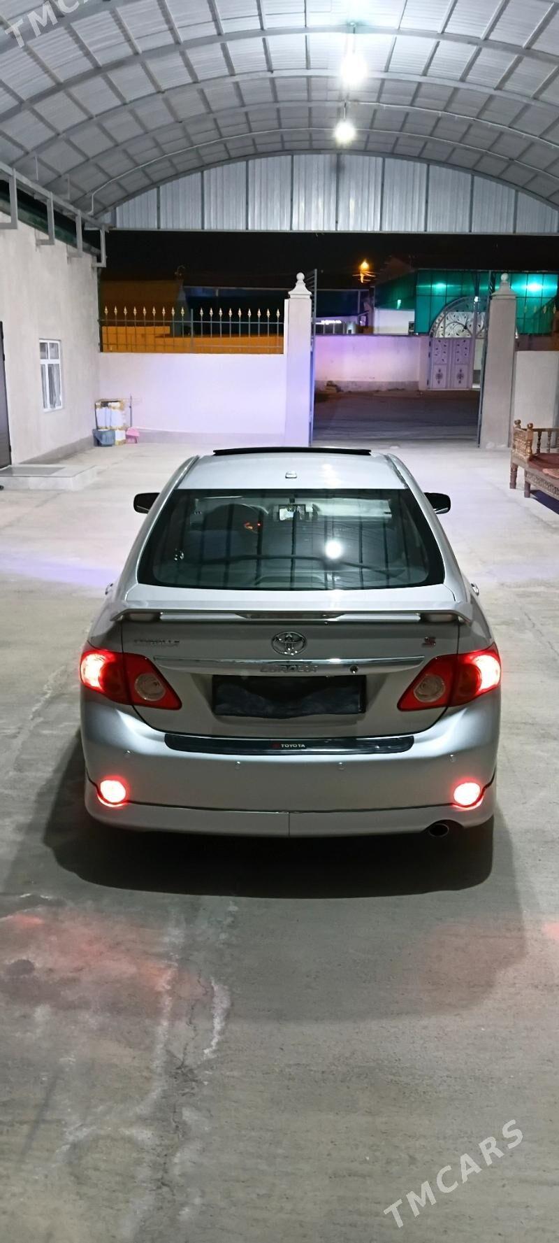 Toyota Corolla 2010 - 170 000 TMT - Aşgabat - img 2