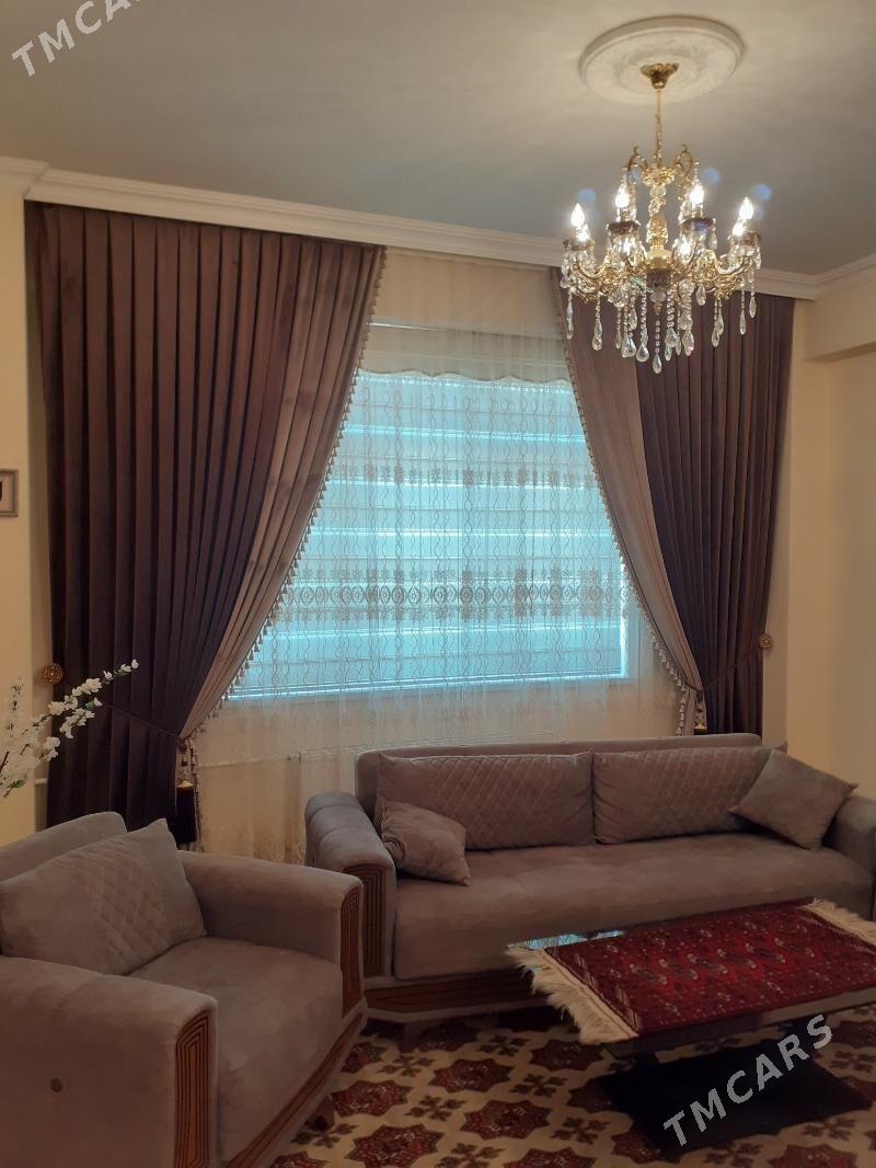 perdeler Tutular zanyweskalar - Aşgabat - img 3