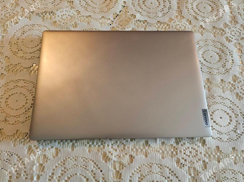 Ноутбук Lenovo - Mary - img 3