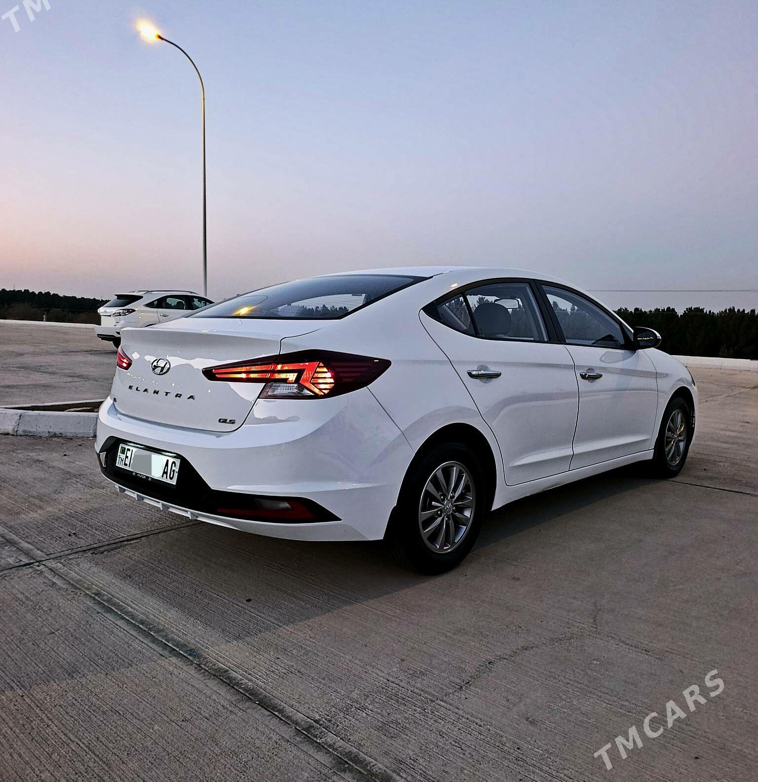 Hyundai Elantra 2019 - 225 000 TMT - Ашхабад - img 5