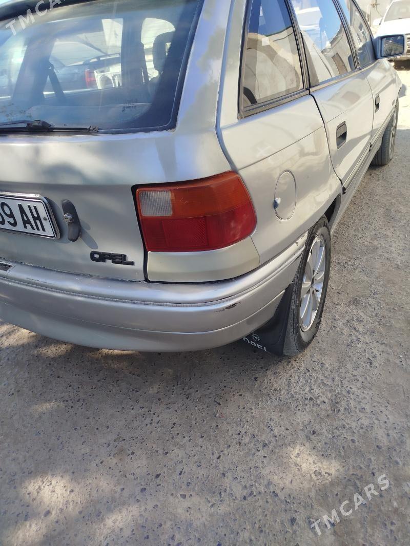 Opel Astra 1993 - 33 000 TMT - Bäherden - img 2