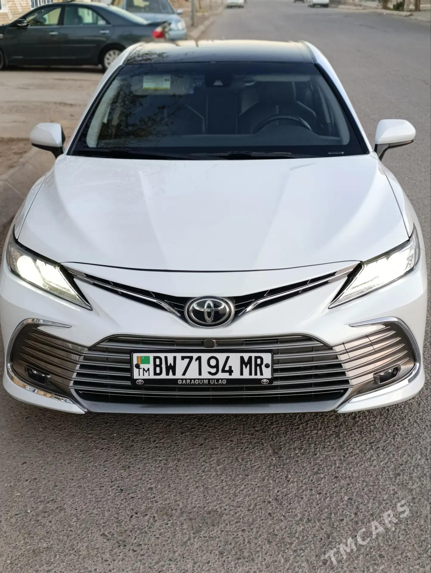 Toyota Camry 2020 - 320 000 TMT - Baýramaly - img 2