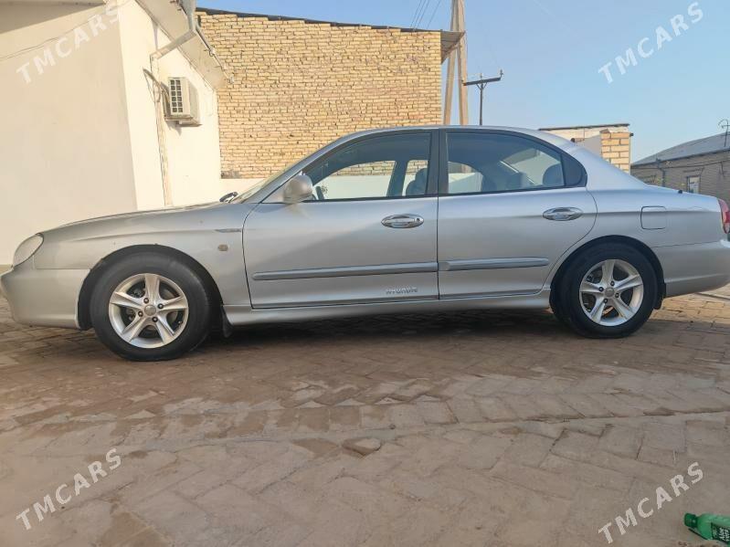 Hyundai Sonata 2001 - 70 000 TMT - Halaç - img 5