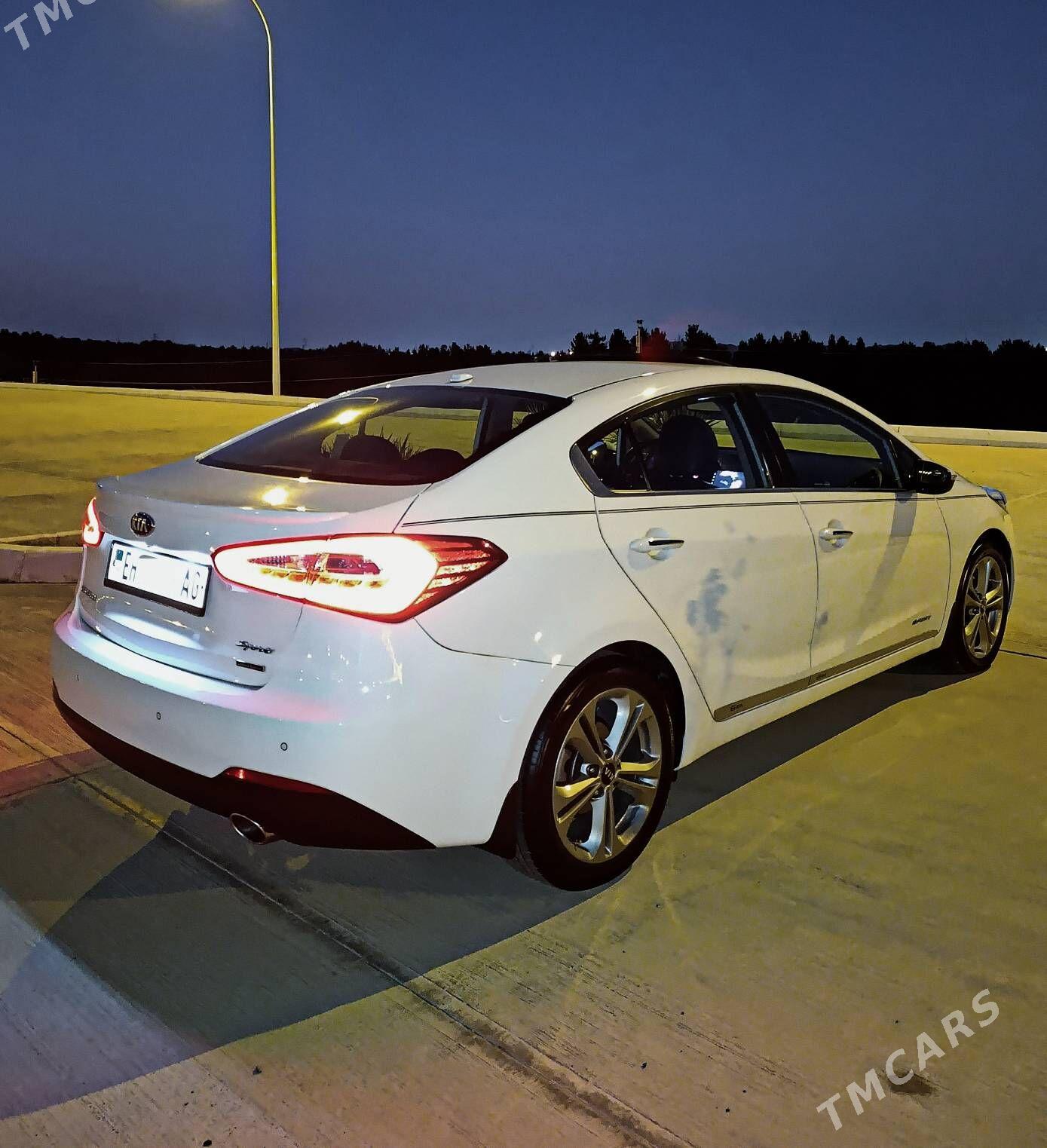 Kia Forte 2015 - 205 000 TMT - Ашхабад - img 6