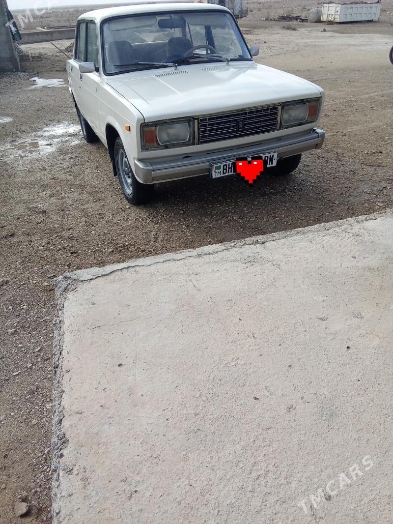 Lada 2105 1990 - 30 000 TMT - Гумдаг - img 1