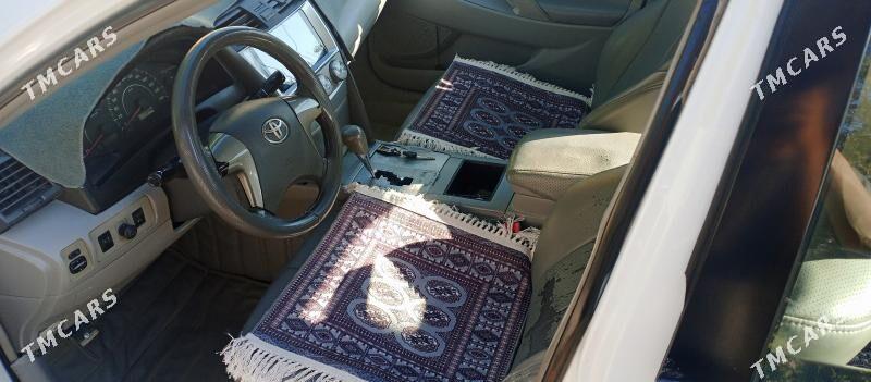 Toyota Camry 2010 - 145 000 TMT - Дашогуз - img 3