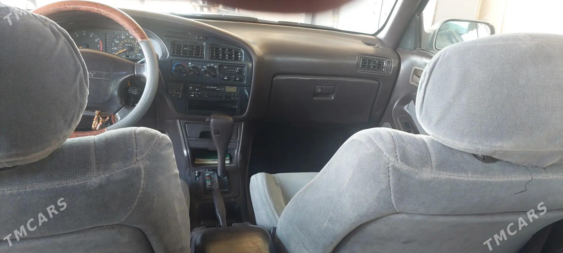 Toyota Camry 1993 - 97 000 TMT - Mary - img 7