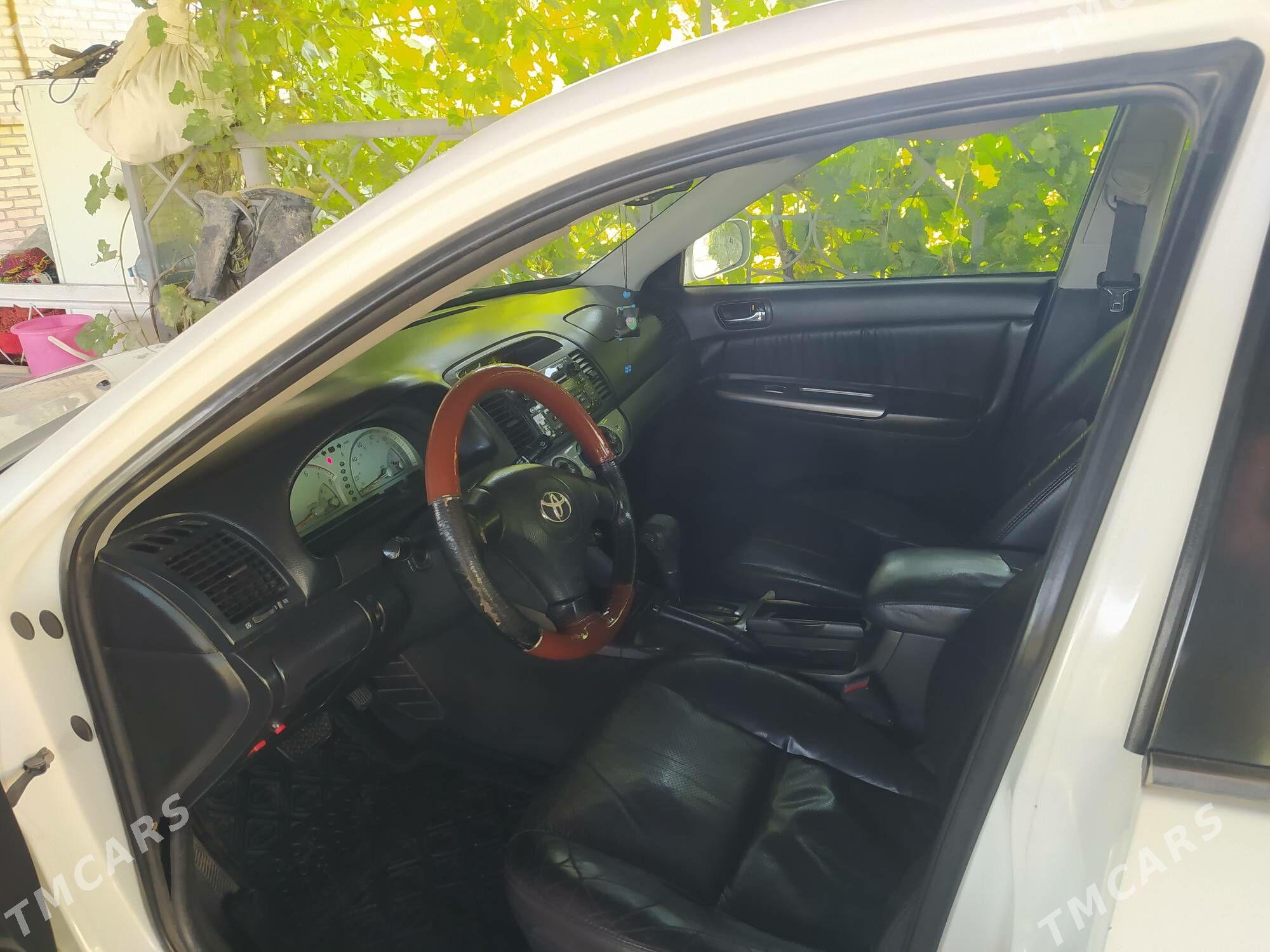 Toyota Camry 2003 - 190 000 TMT - Şabat etr. - img 6