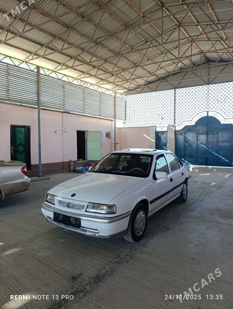 Opel Vectra 1992 - 38 000 TMT - Бахарден - img 3