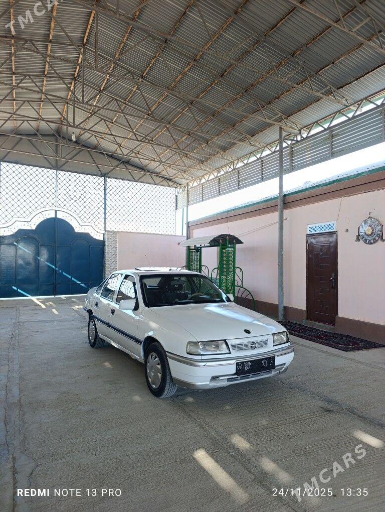 Opel Vectra 1992 - 38 000 TMT - Бахарден - img 4