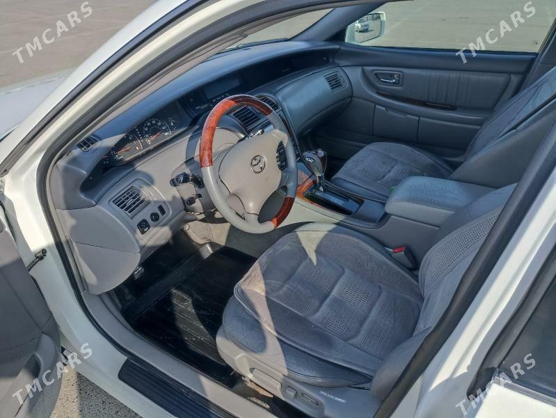 Toyota Sienna 2003 - 230 000 TMT - Сакар - img 3