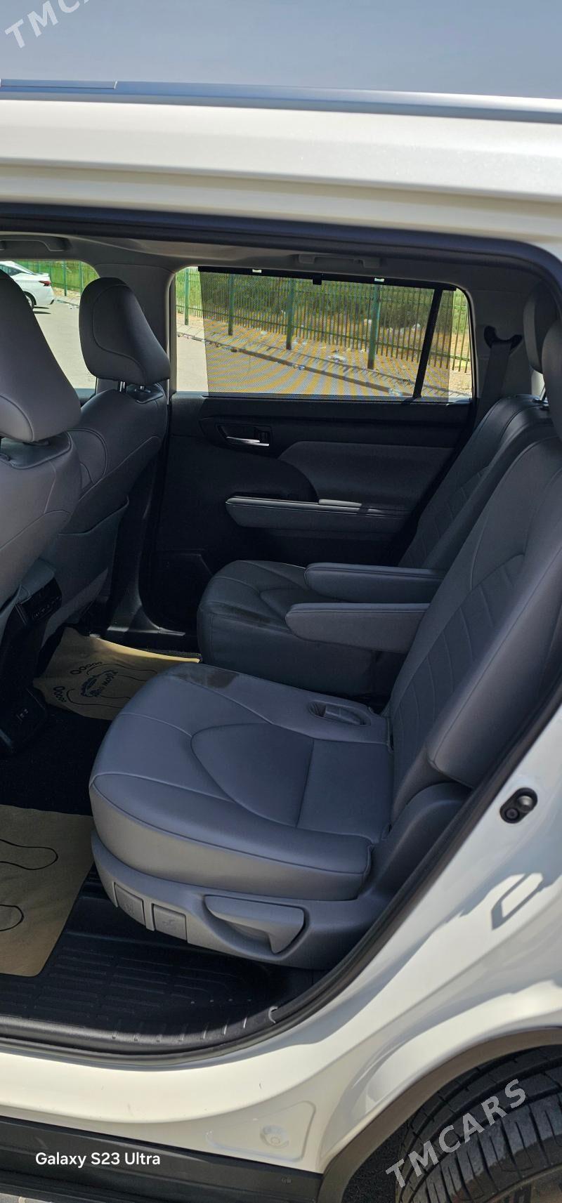 Toyota Highlander 2020 - 610 000 TMT - Täze zaman - img 7