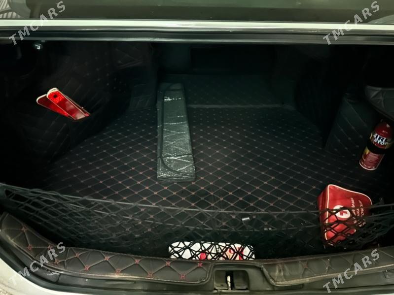 Toyota Camry 2018 - 300 000 TMT - Байрамали - img 1