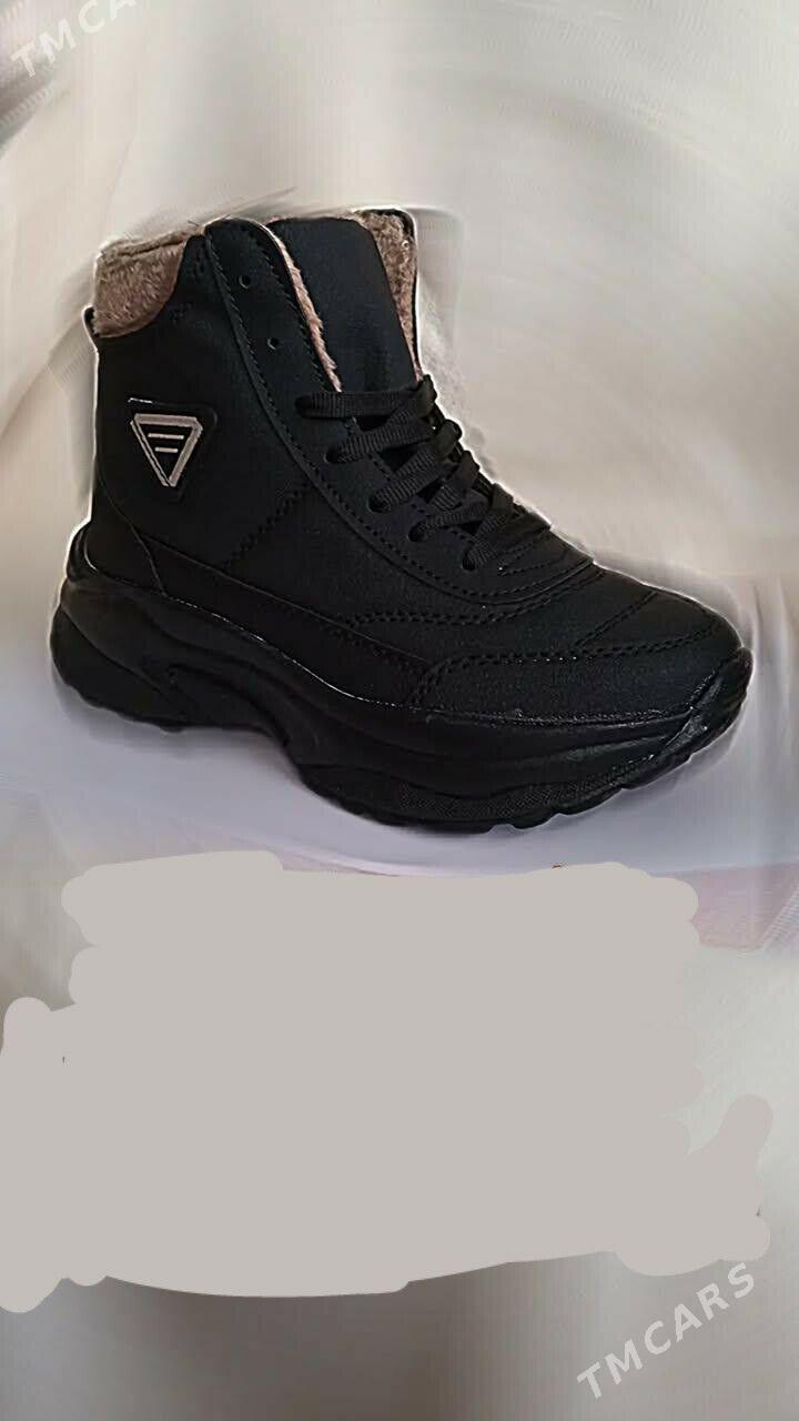 УТЕПЛЁННЫЕ КРОССОВКИ - Türkmenabat - img 2