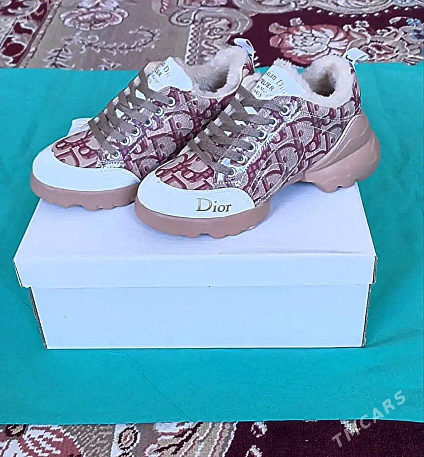 УТЕПЛЁННЫЕ КРОССОВКИ - Türkmenabat - img 2