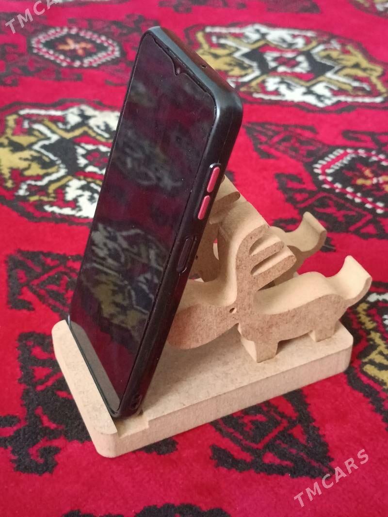 telefon pastawka - Мир 4 - img 2