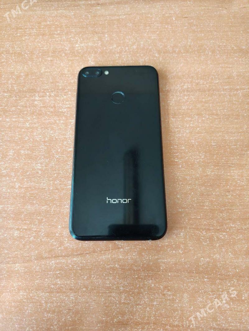 Honor 9i - Mary - img 2