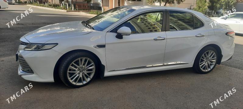 Toyota Camry Hybrid 2020 - 265 000 TMT - Ашхабад - img 2