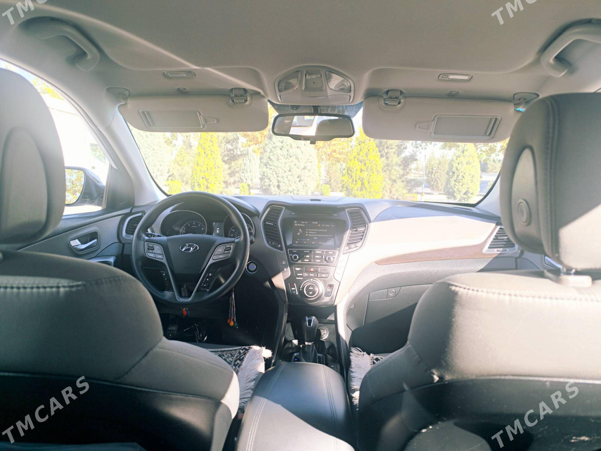 Hyundai Santa Fe 2018 - 276 000 TMT - Ашхабад - img 8