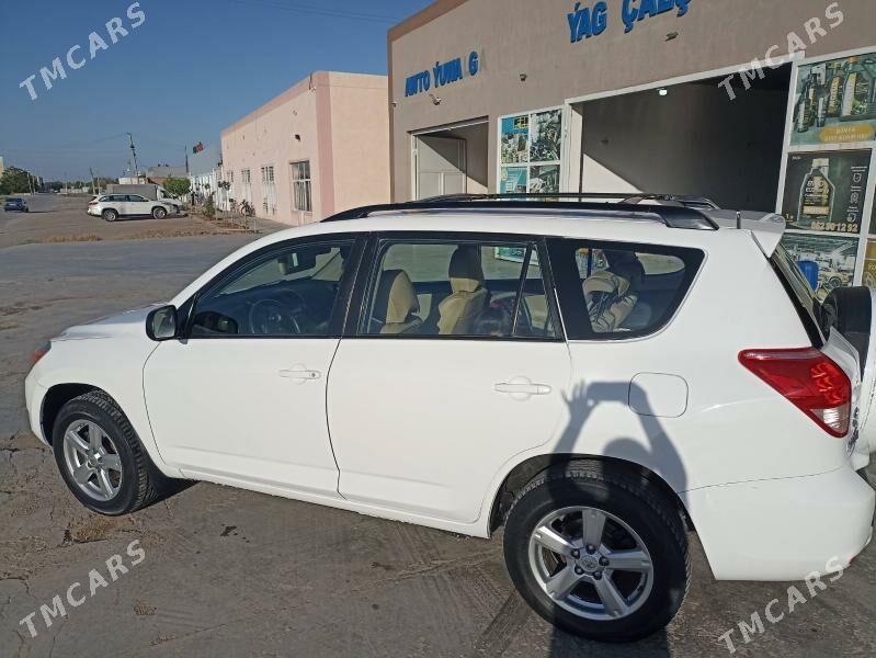 Toyota RAV4 2007 - 143 000 TMT - Байрамали - img 3